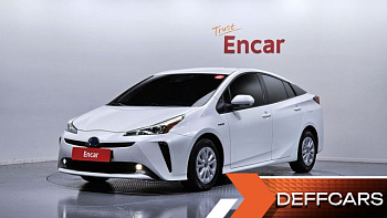 Toyota PRIUS 1.8 купить на сайте DeffCars