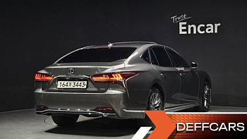 Lexus LS 3.5 Platinum AWD LS500H 5 поколение купить на сайте DeffCars