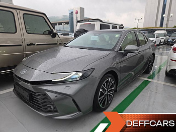 Toyota CAMRY 2.5 XLE Premium Hybrid купить на сайте DeffCars