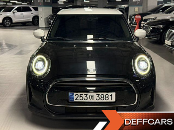 Mini COOPER 5Door Classic Third Generation купить на сайте DeffCars