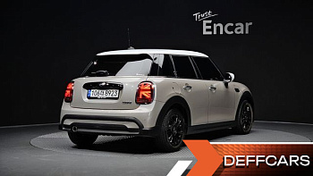 Mini COOPER 5Door Classic Third Generation купить на сайте DeffCars